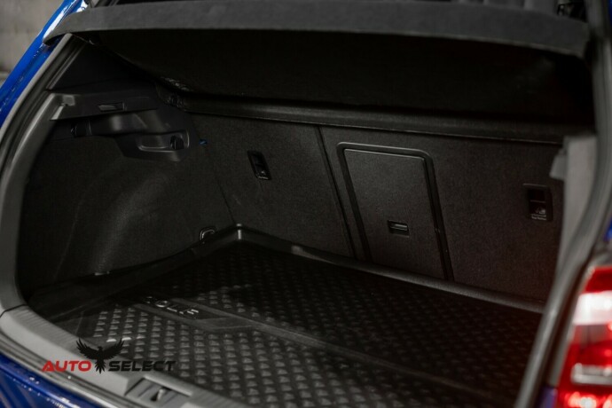 volkswagen-golf-bensin-2015-big-14