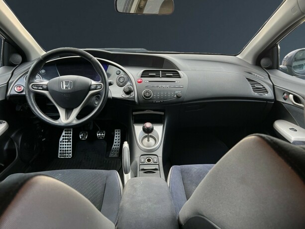 honda-civic-bensin-2006-big-14