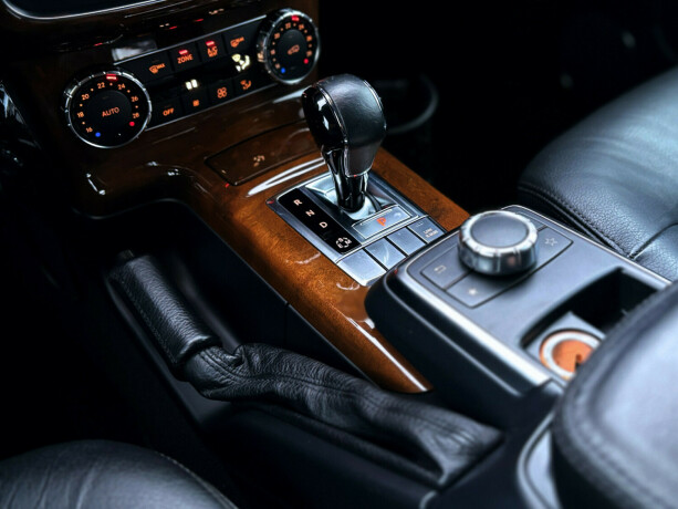 mercedes-benz-gel228ndewagen-bensin-2013-big-23