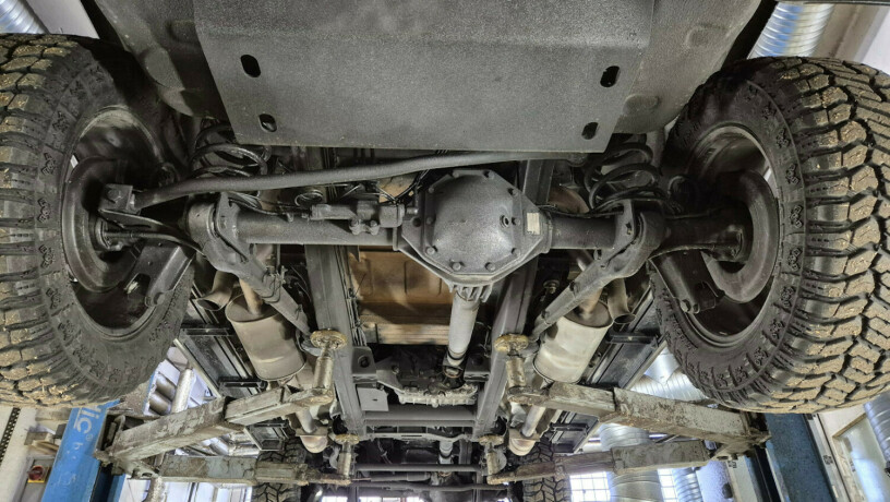 mercedes-benz-gel228ndewagen-bensin-2013-big-42