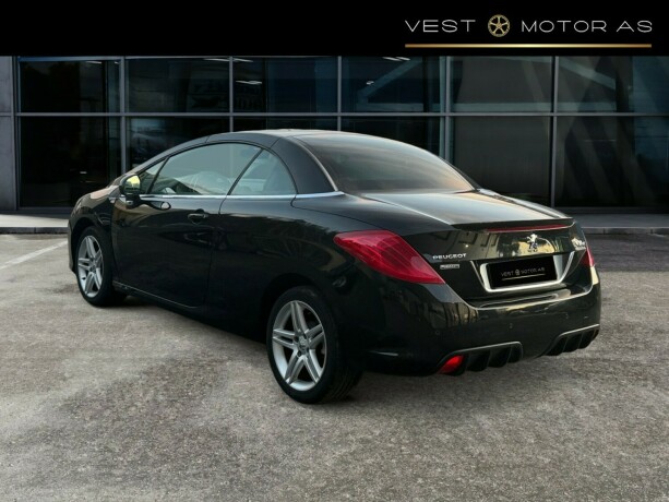 peugeot-308-diesel-2010-big-7