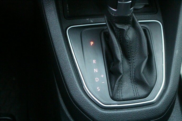 volkswagen-caddy-maxi-diesel-2017-big-15