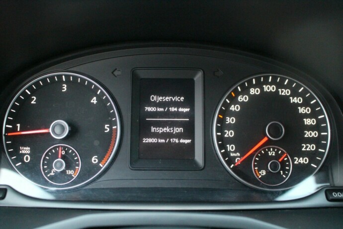 volkswagen-caddy-maxi-diesel-2017-big-12