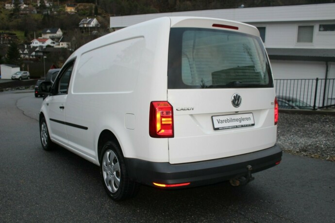 volkswagen-caddy-maxi-diesel-2017-big-2