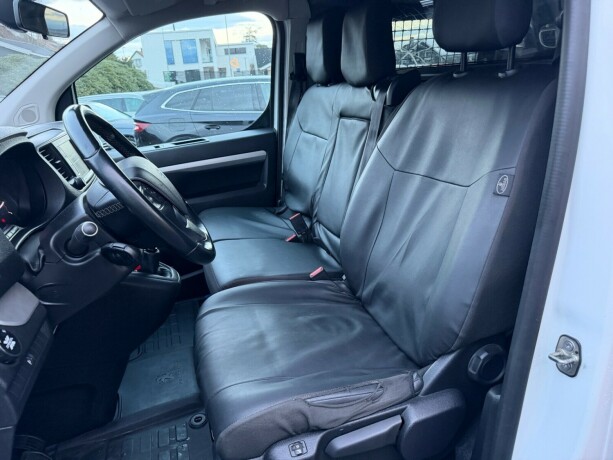 peugeot-expert-diesel-2021-big-7