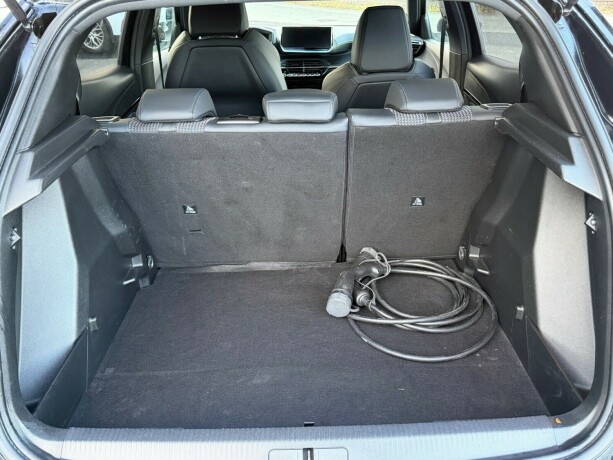 peugeot-e-2008-elektrisitet-2021-big-14