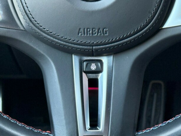 bmw-m3-bensin-2023-big-60