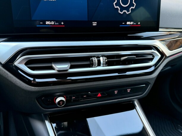 bmw-m3-bensin-2023-big-39