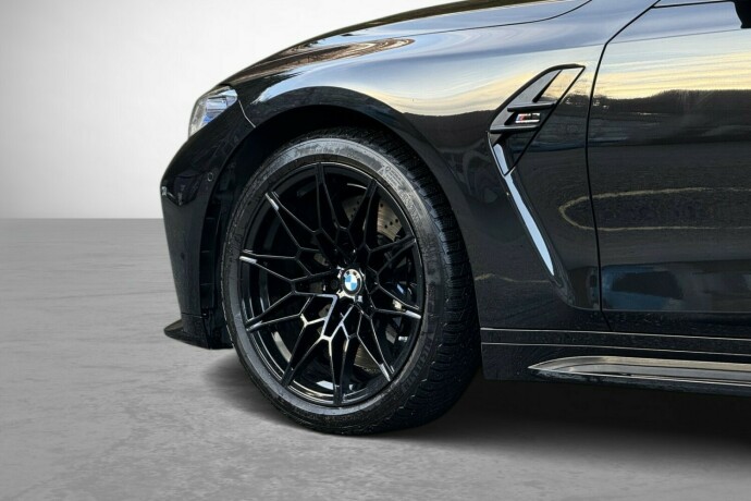 bmw-m3-bensin-2023-big-6