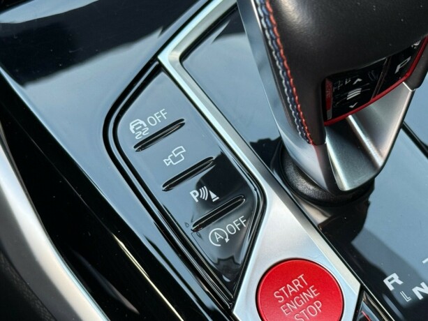 bmw-m3-bensin-2023-big-35