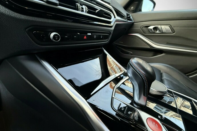 bmw-m3-bensin-2023-big-37