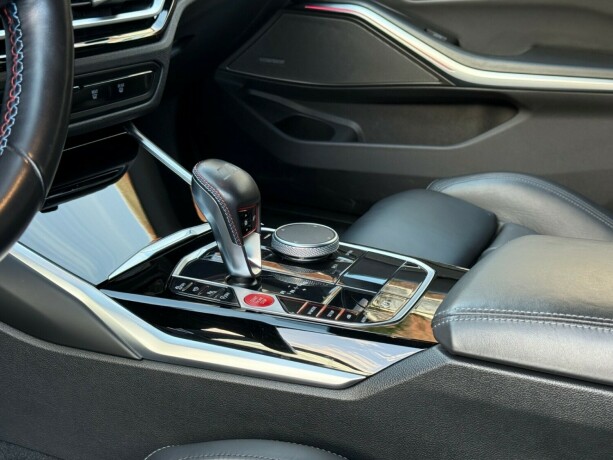 bmw-m3-bensin-2023-big-31