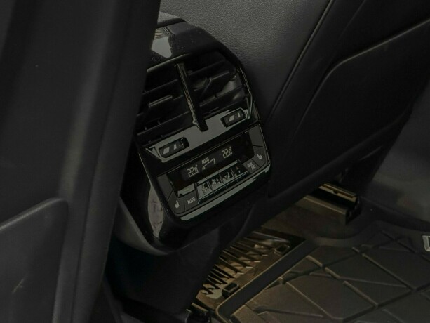 bmw-ix-xdrive-40-elektrisitet-2022-big-44