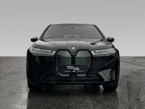 bmw-ix-xdrive-40-elektrisitet-2022-big-3