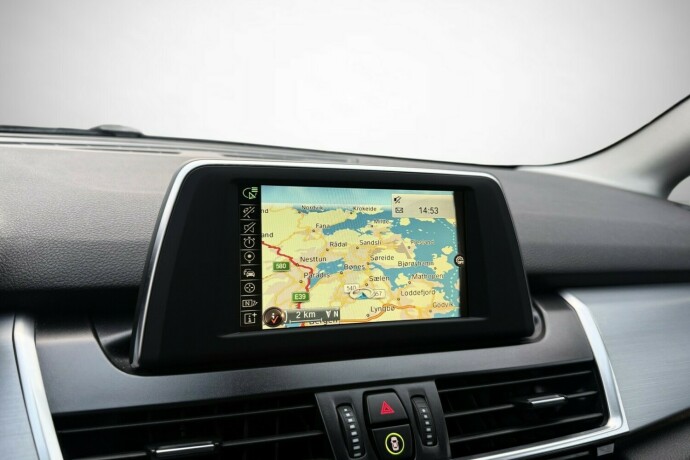 bmw-2-serie-elektrisitetbensin-2017-big-26