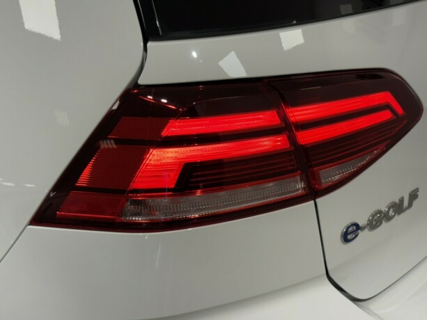 volkswagen-golf-elektrisitet-2020-big-26