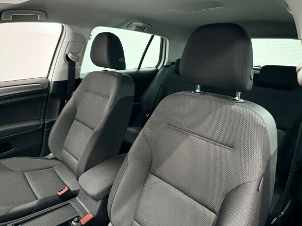 volkswagen-golf-elektrisitet-2020-big-5