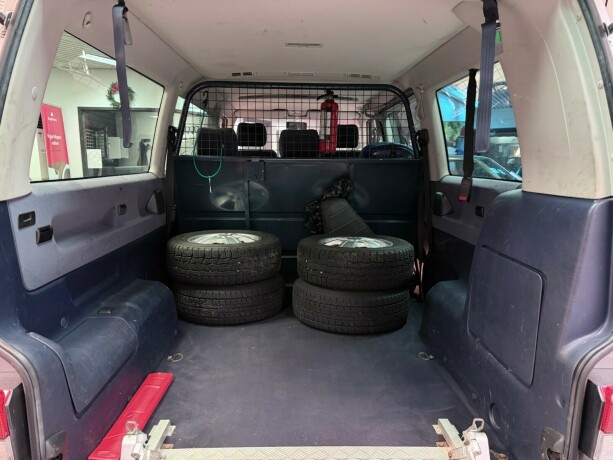 volkswagen-caravelle-diesel-2000-big-16