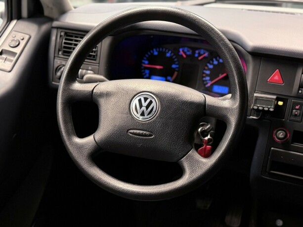 volkswagen-caravelle-diesel-2000-big-18