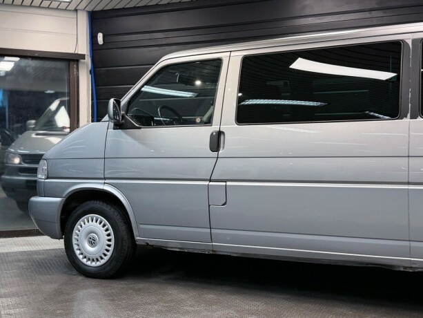 volkswagen-caravelle-diesel-2000-big-5