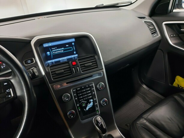 volvo-xc-60-diesel-2014-big-37