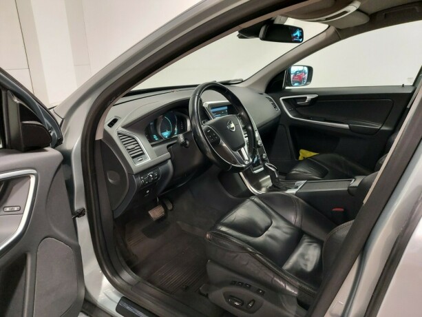 volvo-xc-60-diesel-2014-big-16