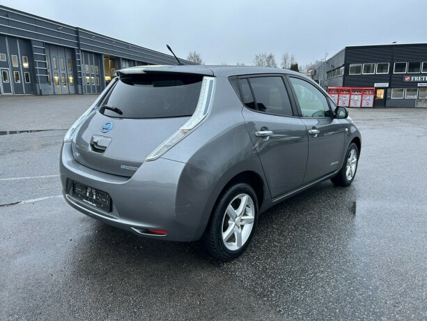 nissan-leaf-elektrisitet-2013-big-6
