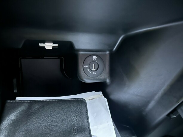 nissan-leaf-elektrisitet-2013-big-23