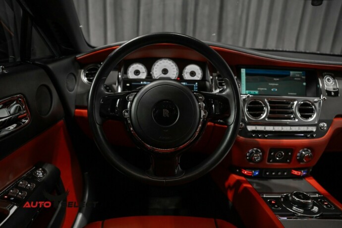 rolls-royce-wraith-bensin-2016-big-37