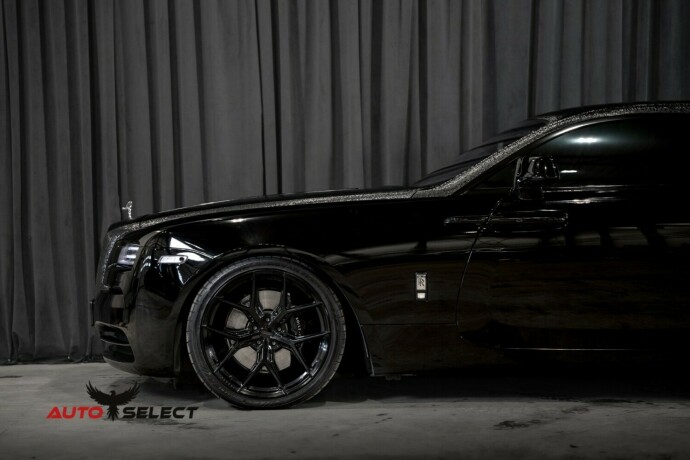 rolls-royce-wraith-bensin-2016-big-14