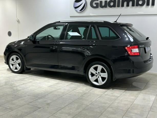 skoda-fabia-bensin-2017-big-2