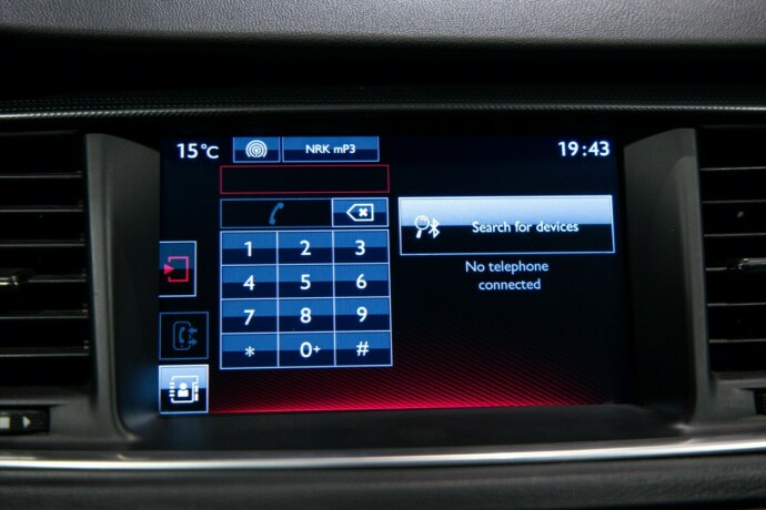 peugeot-508-bensin-2016-big-16