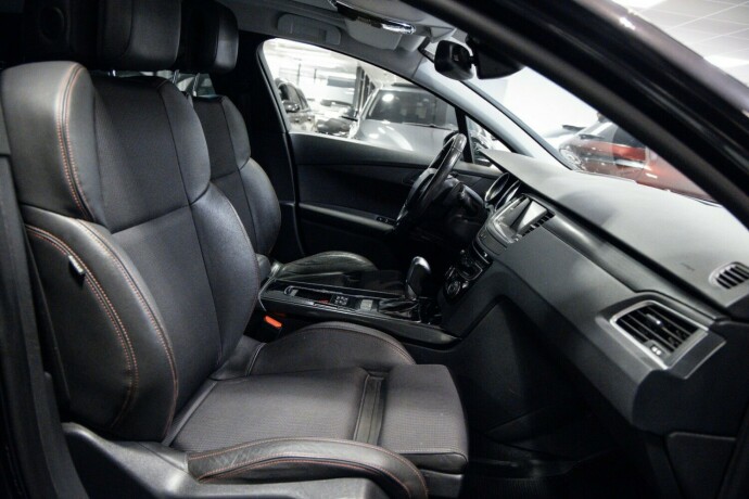 peugeot-508-bensin-2016-big-9