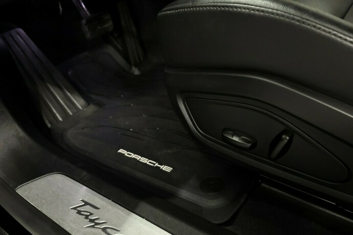 porsche-taycan-elektrisitet-2021-big-14