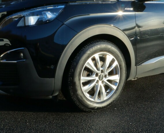 peugeot-5008-diesel-2019-big-6