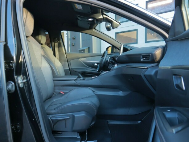 peugeot-5008-diesel-2019-big-11