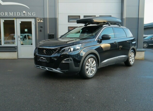 peugeot-5008-diesel-2019-big-0