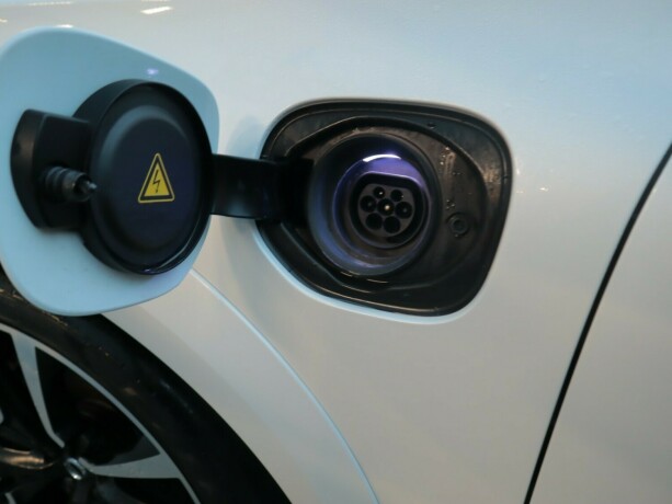 volvo-xc-60-elektrisitetbensin-2019-big-34