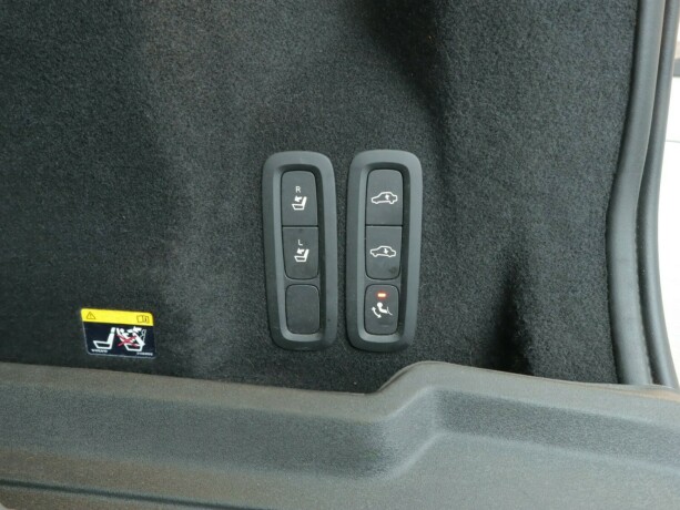 volvo-xc-60-elektrisitetbensin-2019-big-28