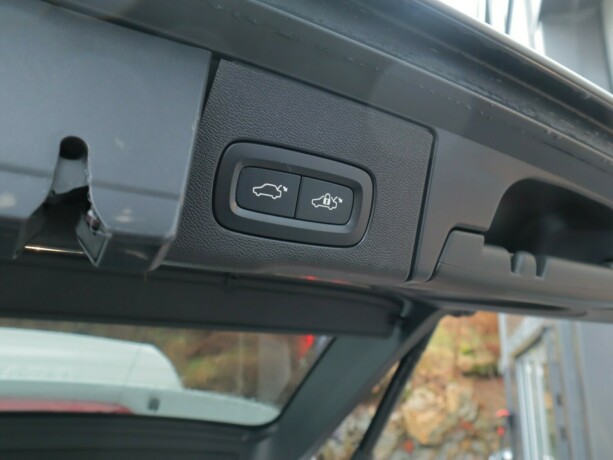 volvo-xc-60-elektrisitetbensin-2019-big-29