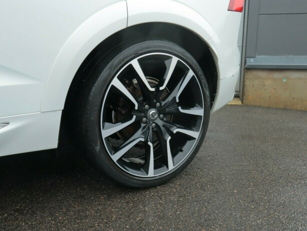 volvo-xc-60-elektrisitetbensin-2019-big-25