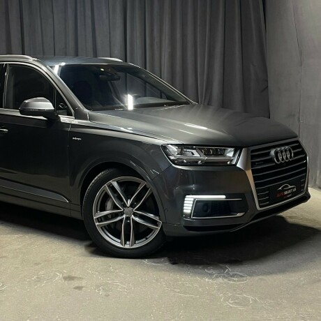 audi-q7-elektrisitetdiesel-2017-big-1