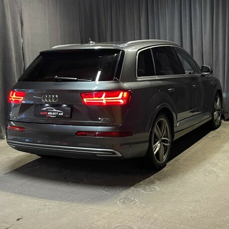 audi-q7-elektrisitetdiesel-2017-big-11