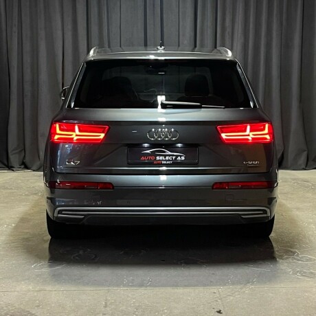 audi-q7-elektrisitetdiesel-2017-big-13