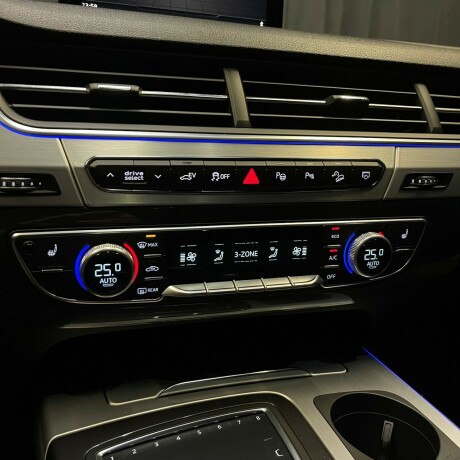 audi-q7-elektrisitetdiesel-2017-big-48