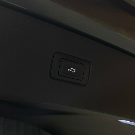 audi-q7-elektrisitetdiesel-2017-big-15