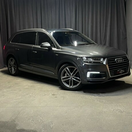 audi-q7-elektrisitetdiesel-2017-big-0