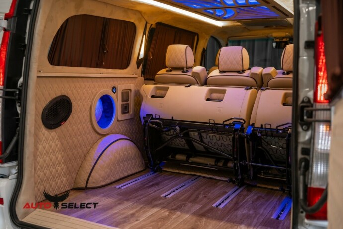 mercedes-benz-vito-diesel-2013-big-11