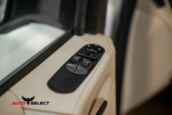 mercedes-benz-vito-diesel-2013-big-30