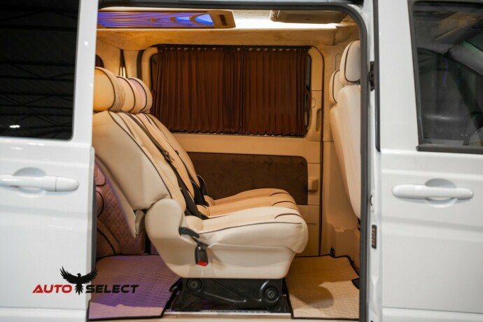 mercedes-benz-vito-diesel-2013-big-13